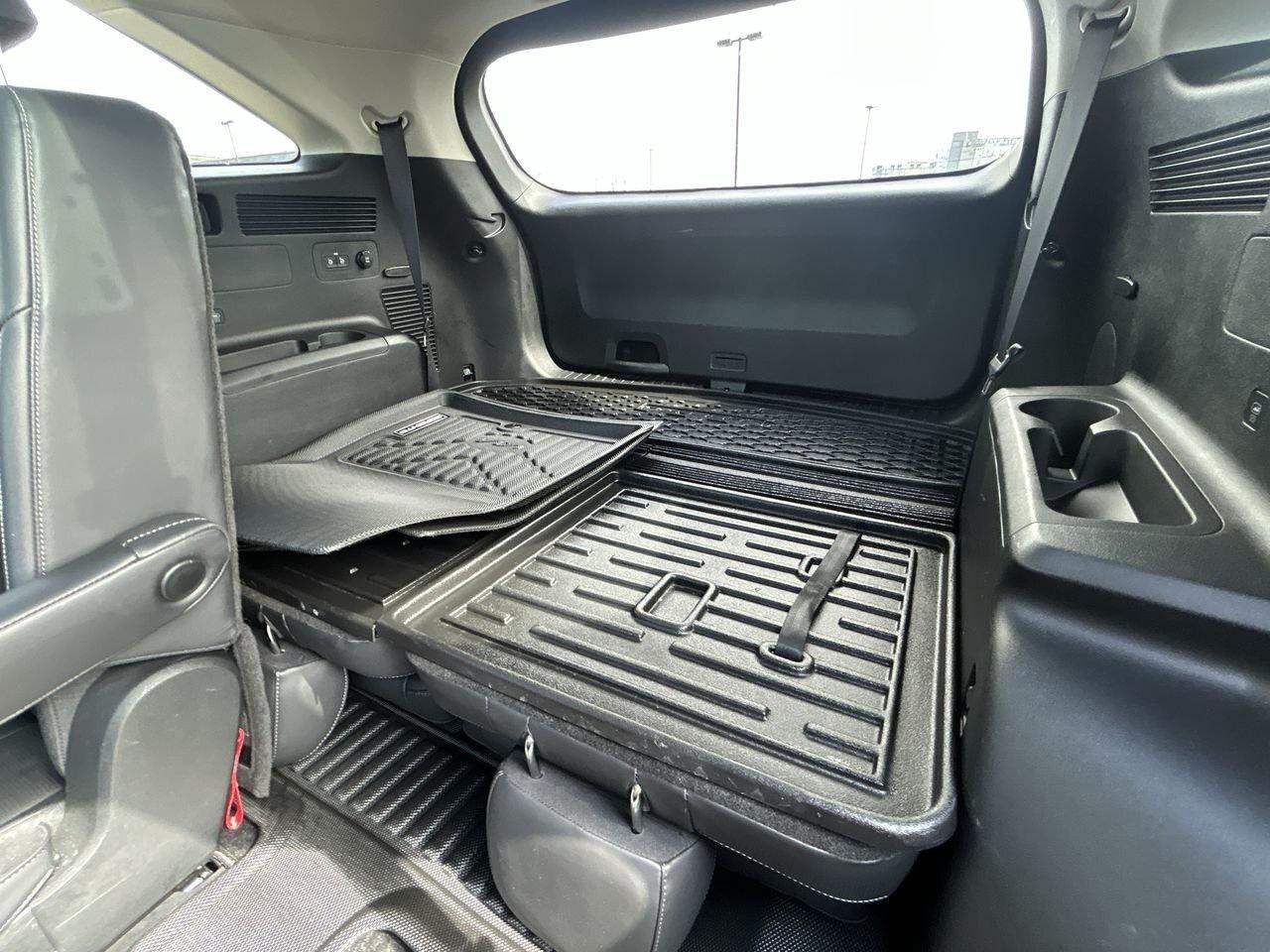 2025 Kia Sorento X-Line AWD 6 Lthr seats   Captain Chairs   Moonroo Photo