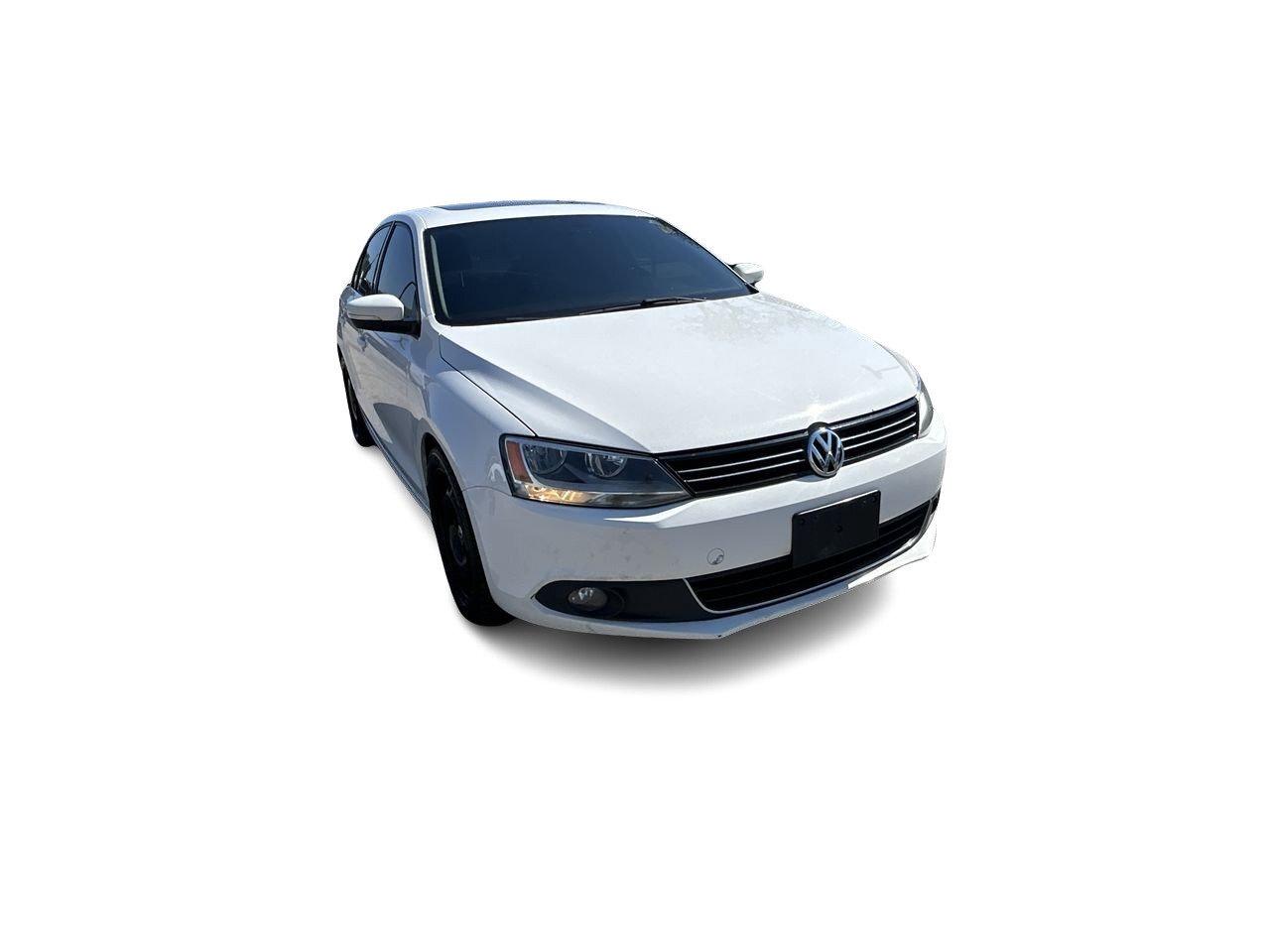 2014 Volkswagen Jetta Highline Sunroof   Leather Int   Nav   2 Tire Sets Photo