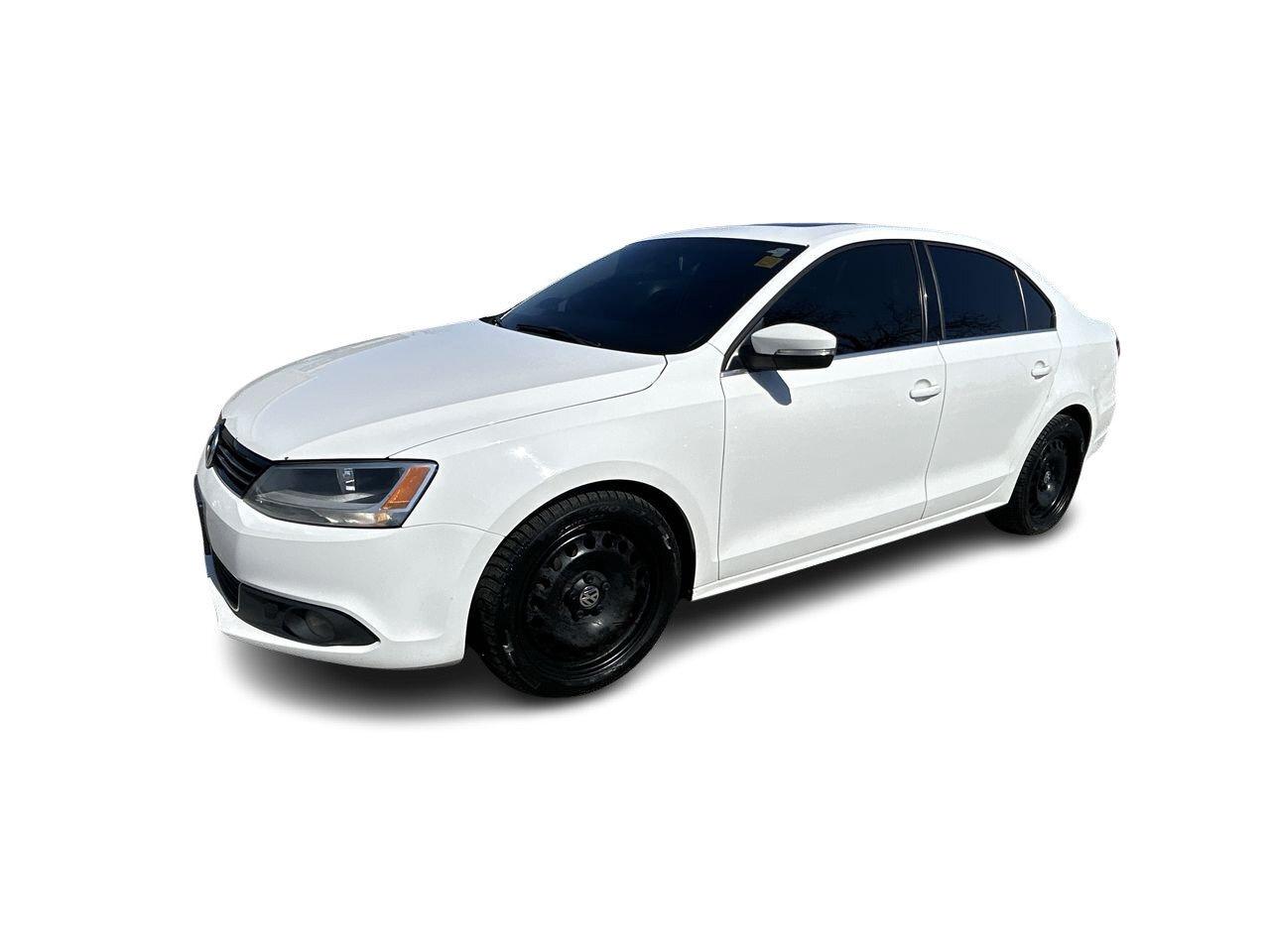 2014 Volkswagen Jetta Highline Sunroof   Leather Int   Nav   2 Tire Sets Photo