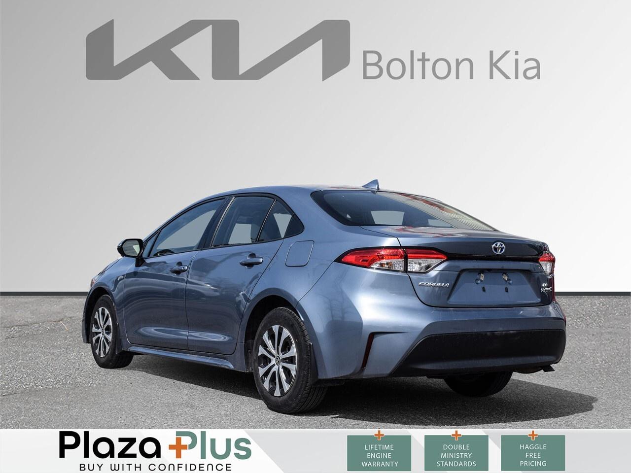 2024 Toyota Corolla Hybrid LE Photo