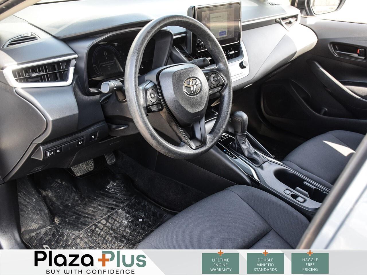 2024 Toyota Corolla Hybrid LE Photo