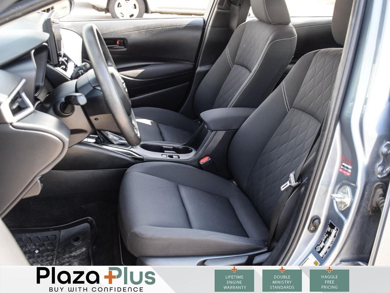 2024 Toyota Corolla Hybrid LE Photo