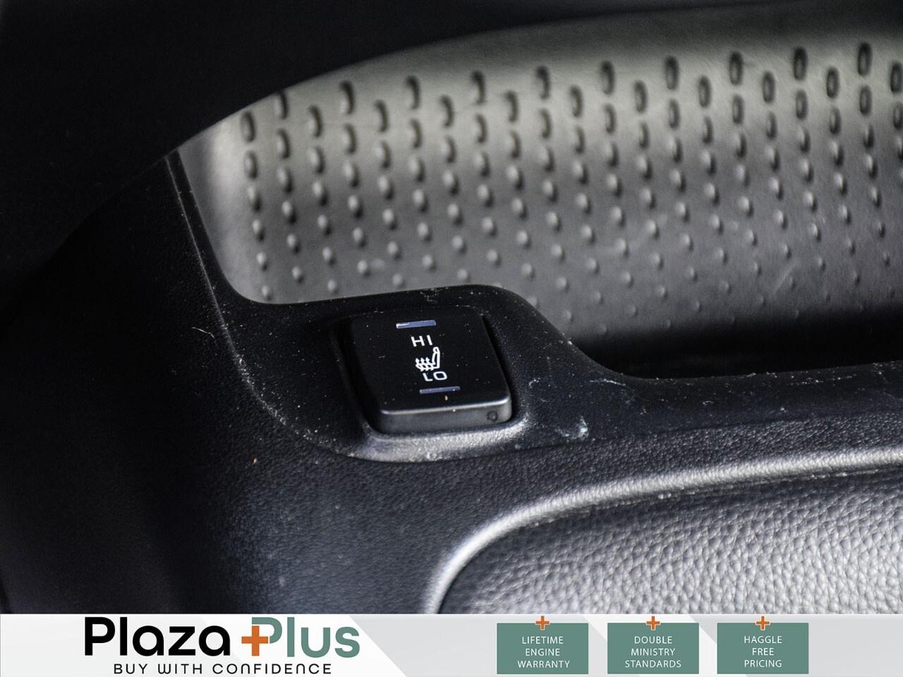 2024 Toyota Corolla Hybrid LE Photo