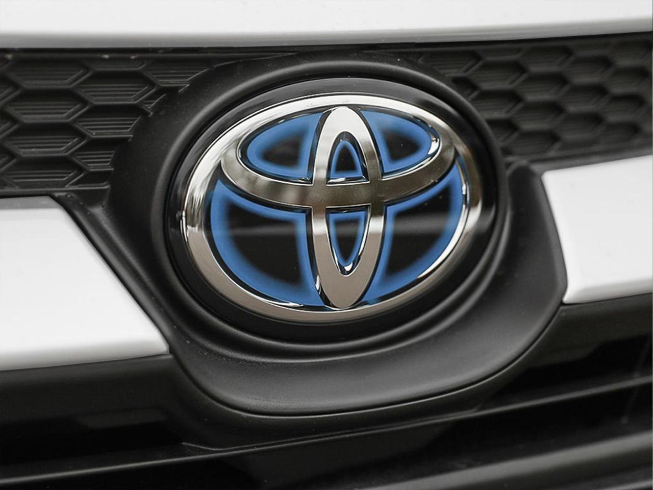 2026 Toyota Corolla Hybrid LE 4dr Front-Wheel Drive Sedan Photo