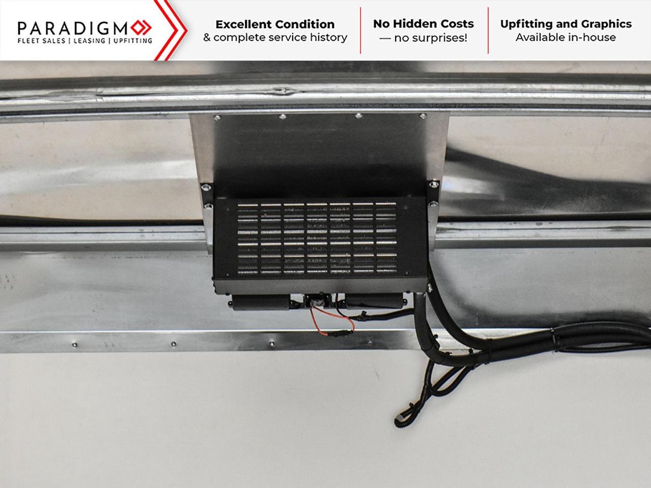 2023 GMC Savana Cargo Van Photo