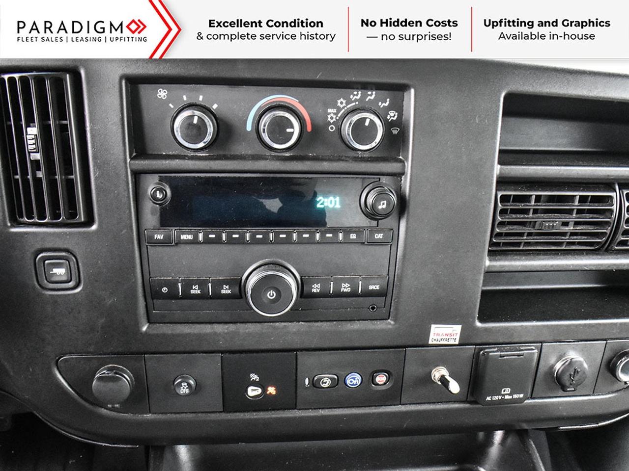 2023 GMC Savana Cargo Van Photo