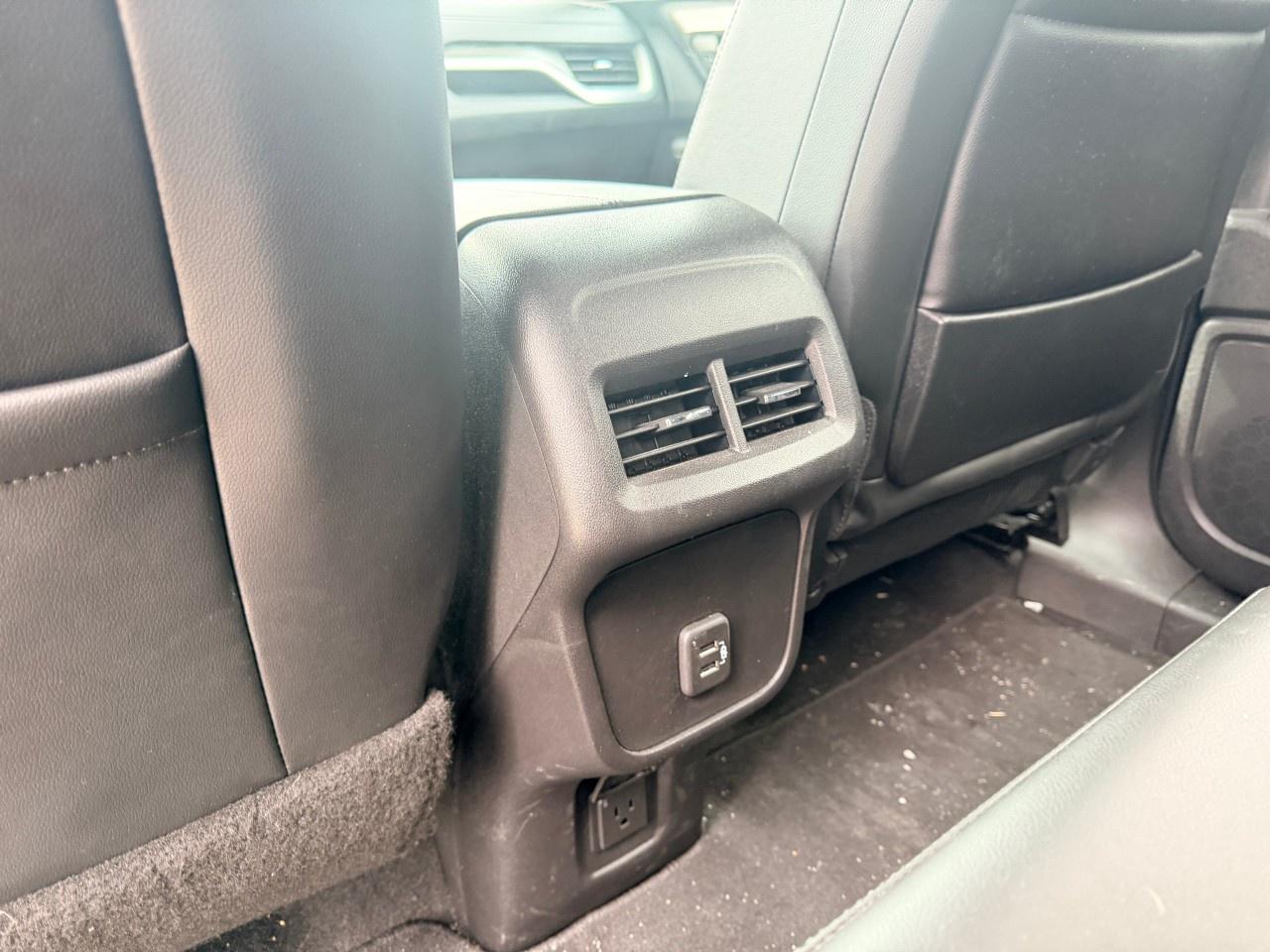 2022 GMC Terrain AWD SLT Photo