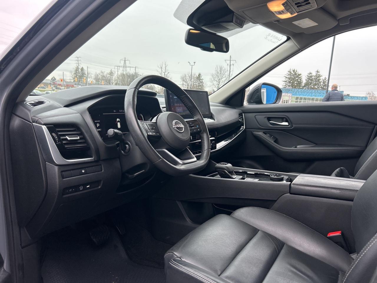 2024 Nissan Rogue SL Photo