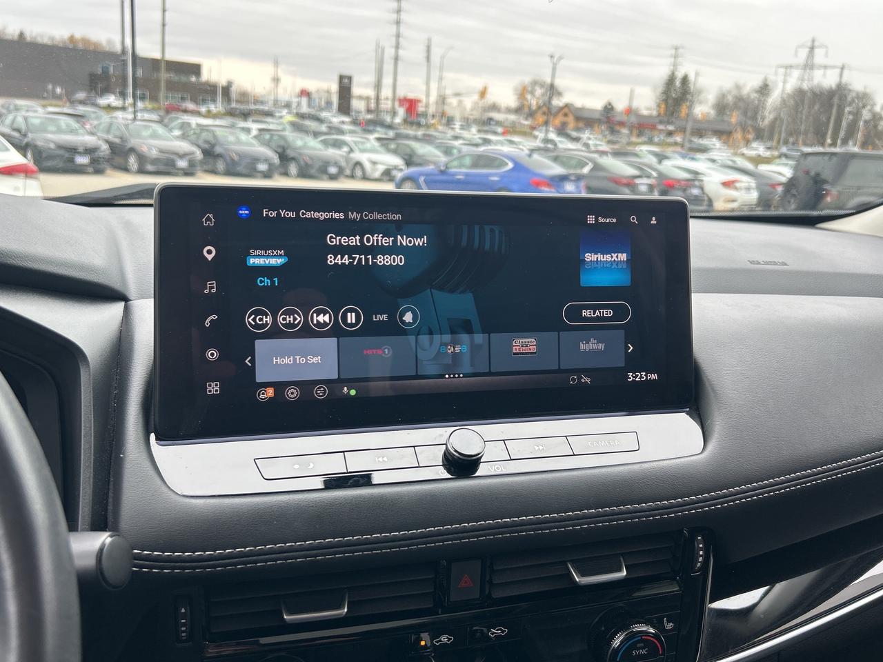 2024 Nissan Rogue SL Photo