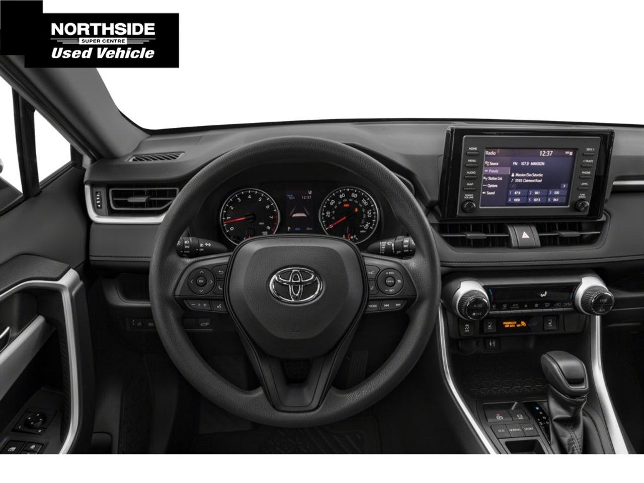 2021 Toyota RAV4 XLE 4dr All-wheel Drive Photo