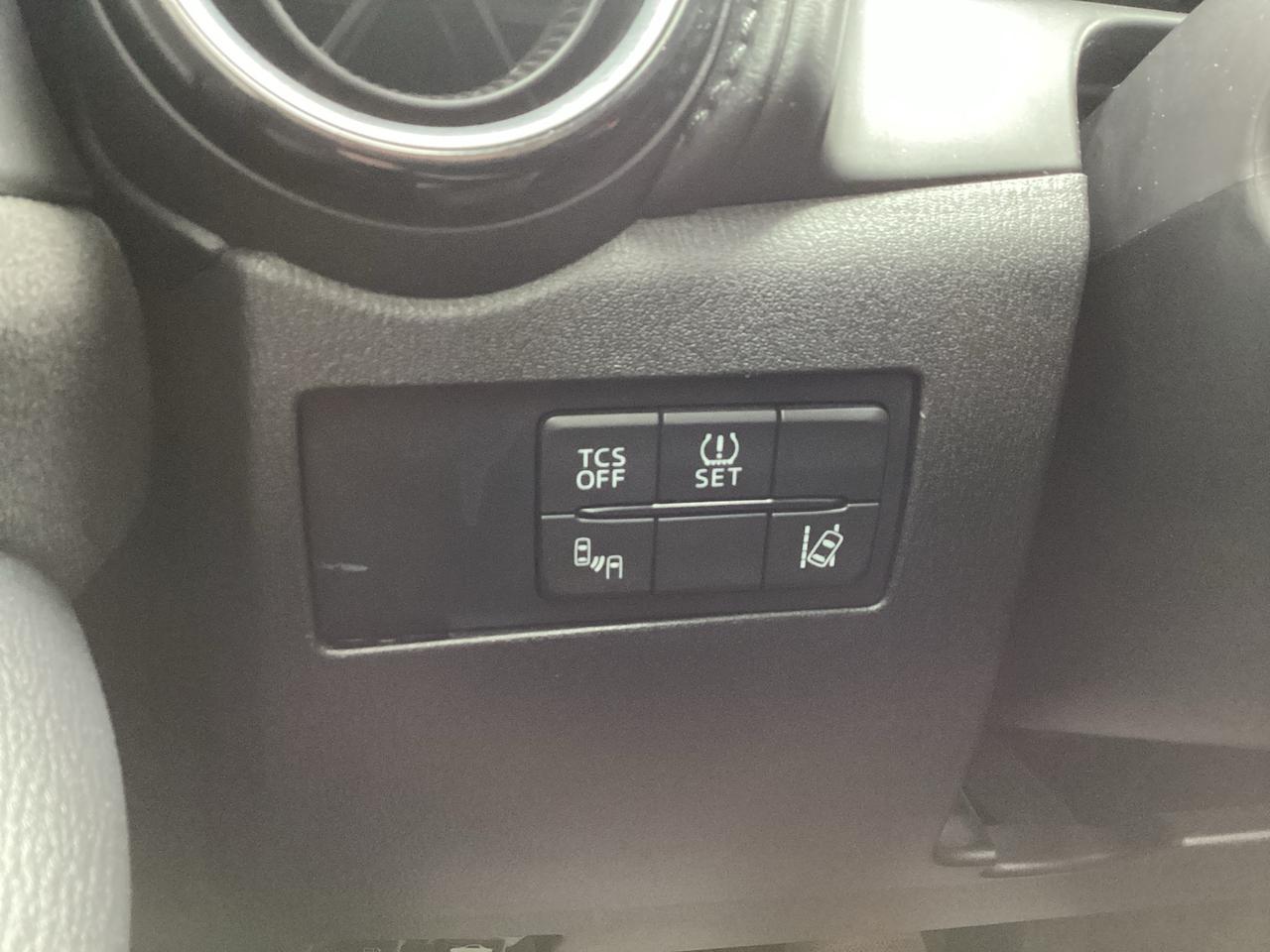 2016 Mazda CX-3 AWD GT Photo