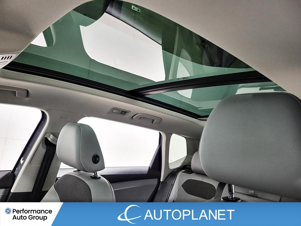 2024 Volkswagen Taos Comfortline, Apple CarPlay, Pano Roof Photo