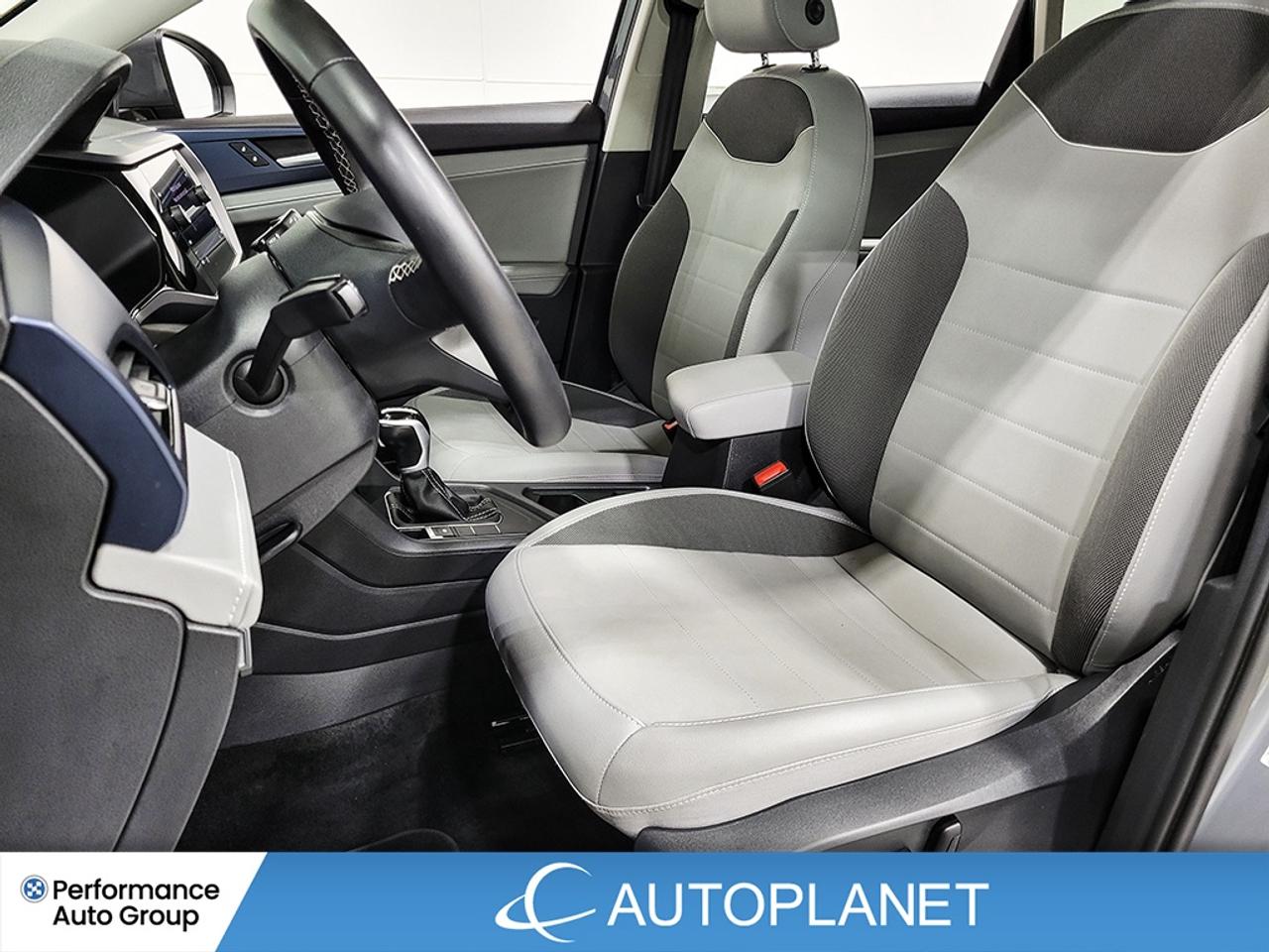 2024 Volkswagen Taos Comfortline, Apple CarPlay, Pano Roof Photo