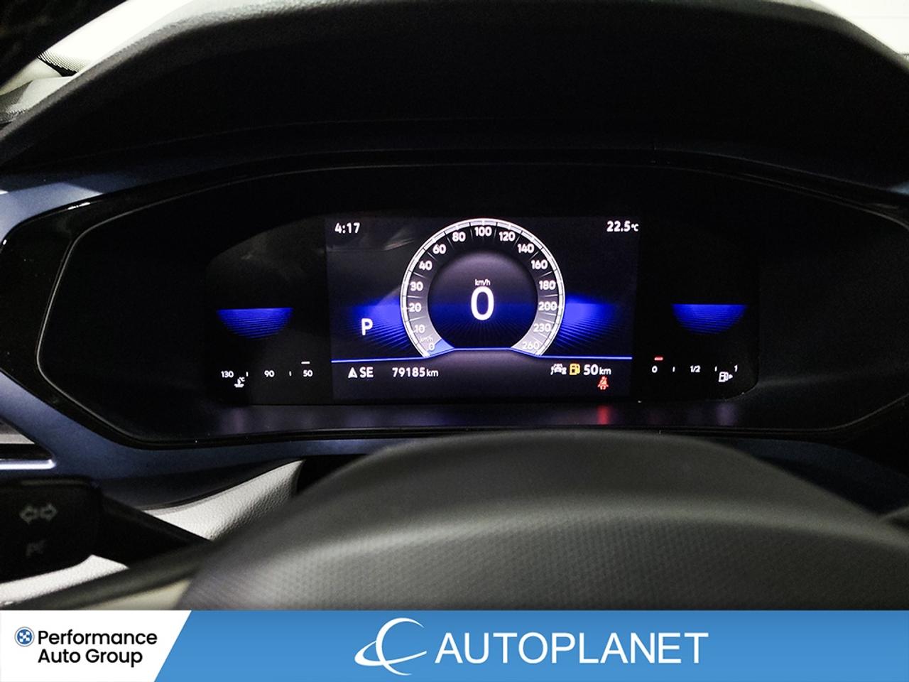 2024 Volkswagen Taos Comfortline, Apple CarPlay, Pano Roof Photo