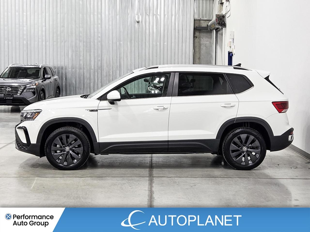 2024 Volkswagen Taos Comfortline, Back Up Cam, Pano Roof, Apple CarPlay Photo