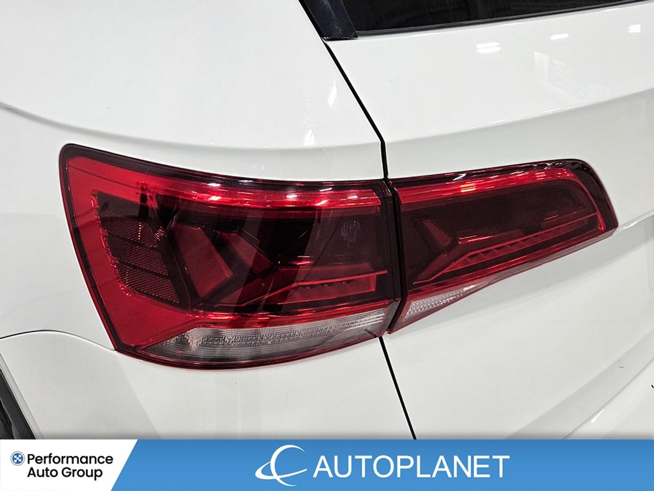 2024 Volkswagen Taos Comfortline, Back Up Cam, Pano Roof, Apple CarPlay Photo