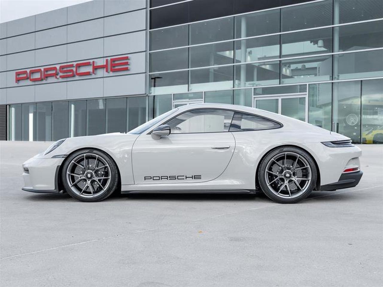 2022 Porsche 911 GT3 Coupe Touring Pkg CPO PCCB Front Axle Lift Sys Photo