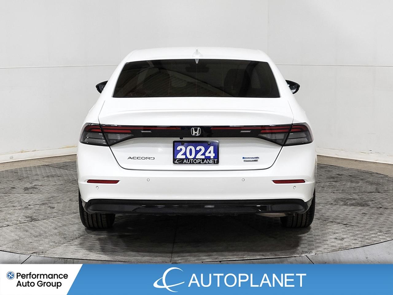 2024 Honda Accord Hybrid Touring AWD, Navi, Sunroof, Back Up Cam,Bose Sound Photo