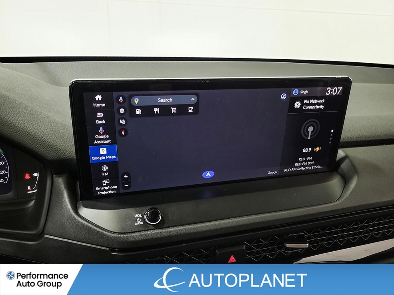 2024 Honda Accord Hybrid Touring AWD, Navi, Sunroof, Back Up Cam,Bose Sound Photo