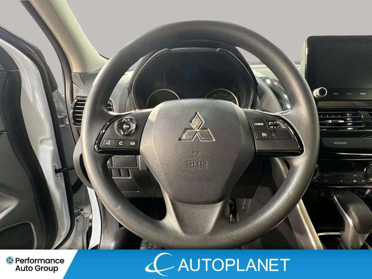 2025 Mitsubishi Eclipse Cross ES AWD, Back Up Cam, Heated Seats, Bluetooth! Photo