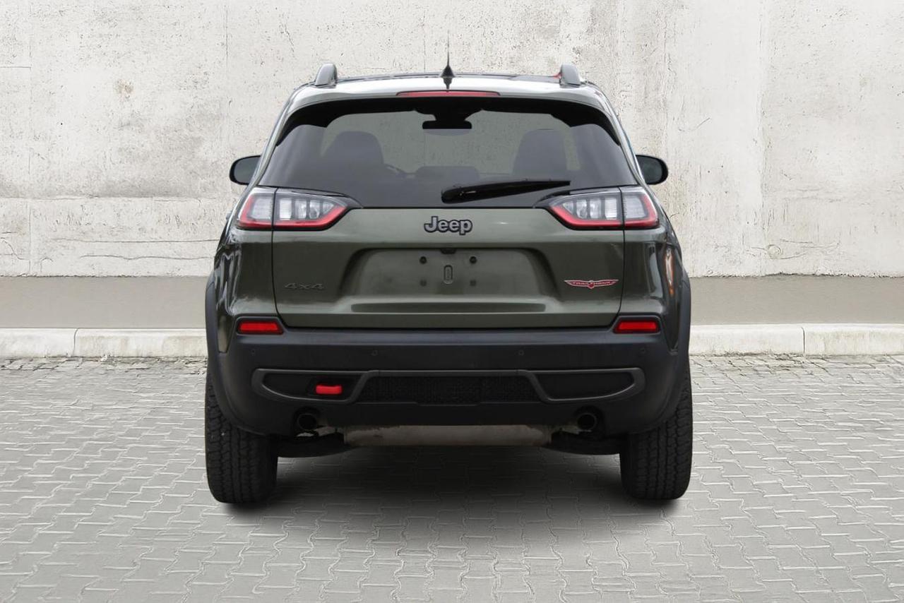 2019 Jeep Cherokee Trailhawk  SiriusXM Gps HtdSeats BkpCam Photo