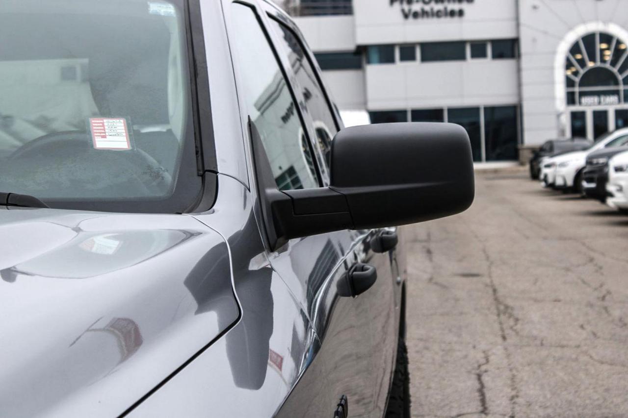 2021 RAM 1500 Classic CLASSIC TRADESMAN Photo