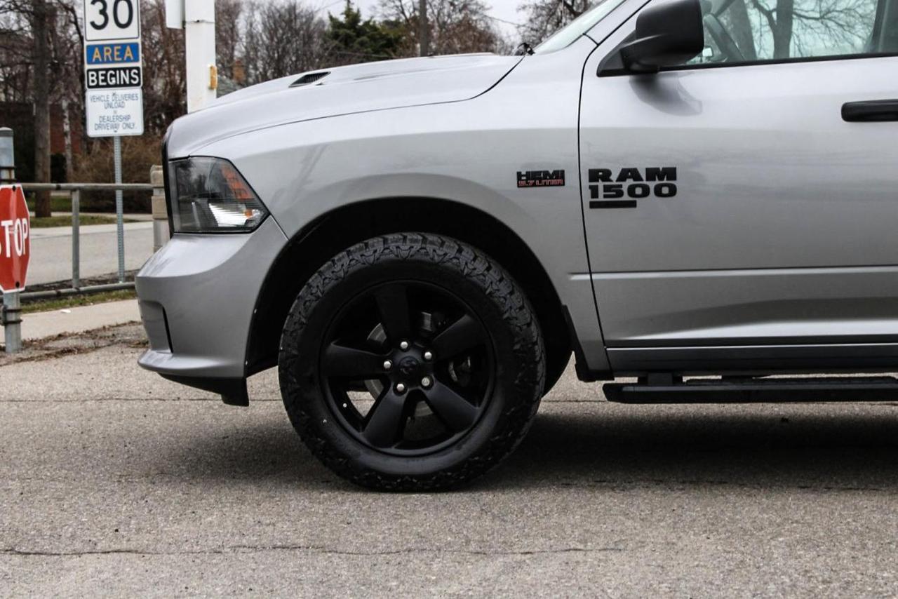 2021 RAM 1500 Classic CLASSIC TRADESMAN Photo