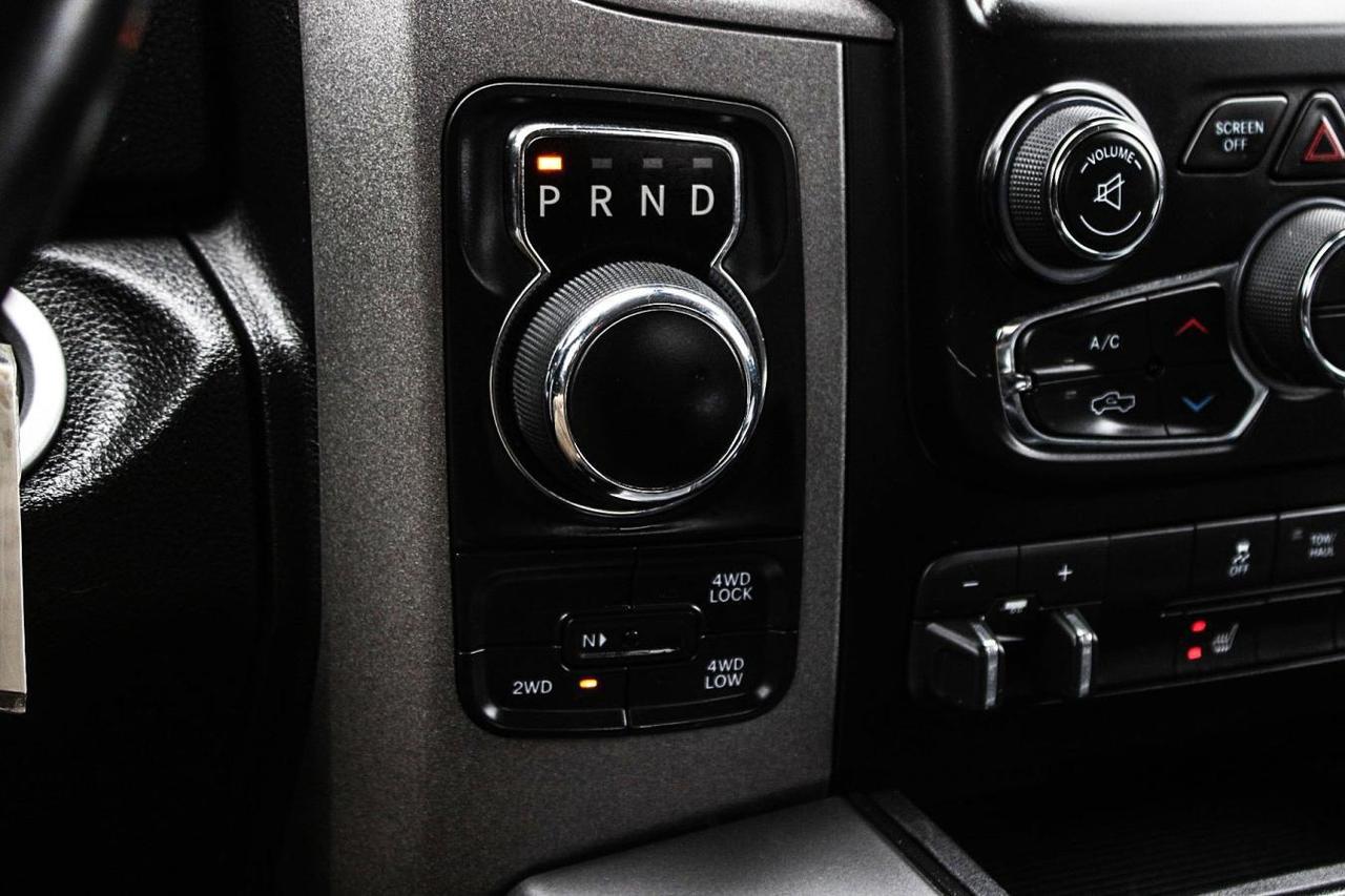 2021 RAM 1500 Classic CLASSIC TRADESMAN Photo