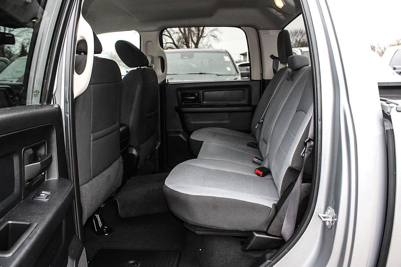 2021 RAM 1500 Classic CLASSIC TRADESMAN Photo