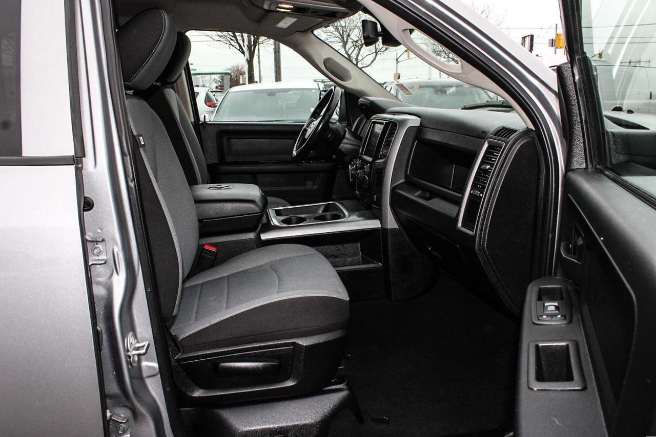 2021 RAM 1500 Classic CLASSIC TRADESMAN Photo