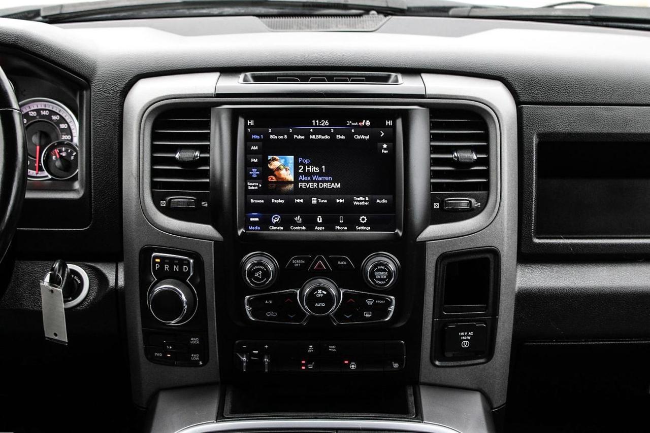 2021 RAM 1500 Classic CLASSIC TRADESMAN Photo