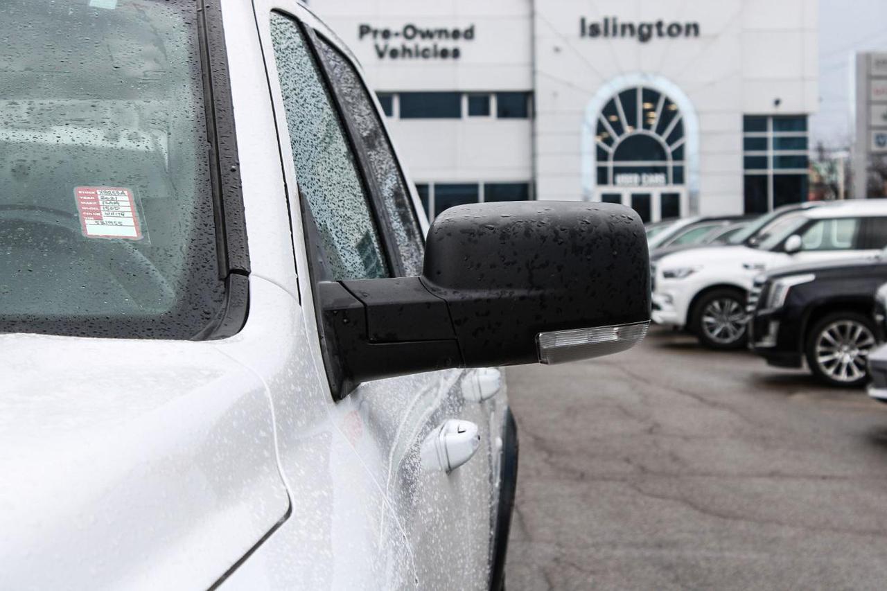 2021 RAM 1500 Classic Classic Warlock Crew Cab 4x4  Gps BkpCam RearParki Photo