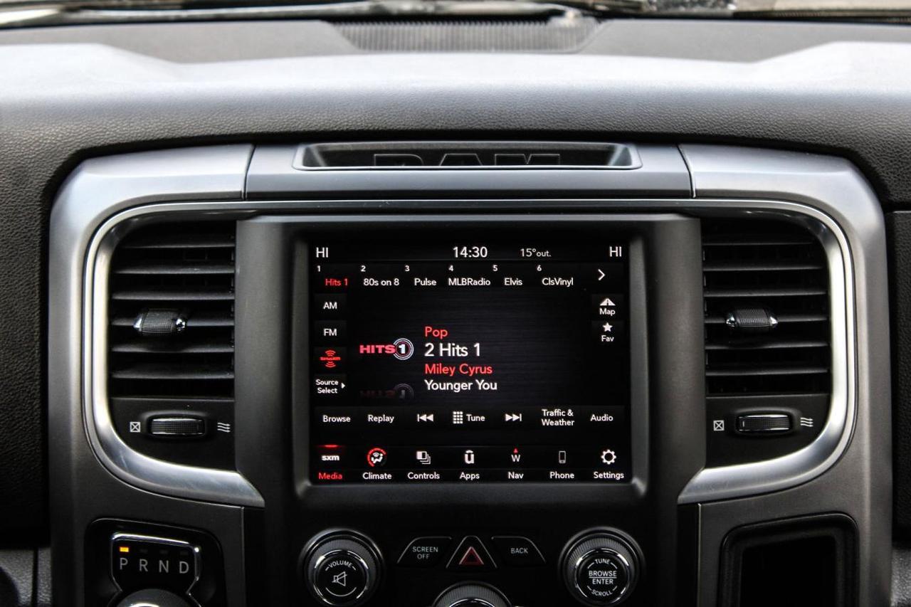 2021 RAM 1500 Classic Classic Warlock Crew Cab 4x4  Gps BkpCam RearParki Photo