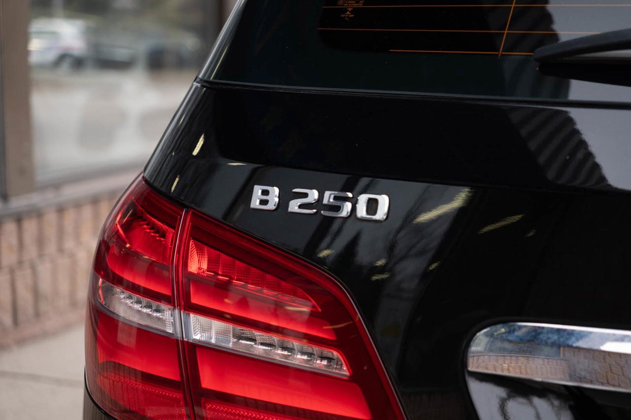 2018 Mercedes-Benz B-Class B250 4Matic Photo