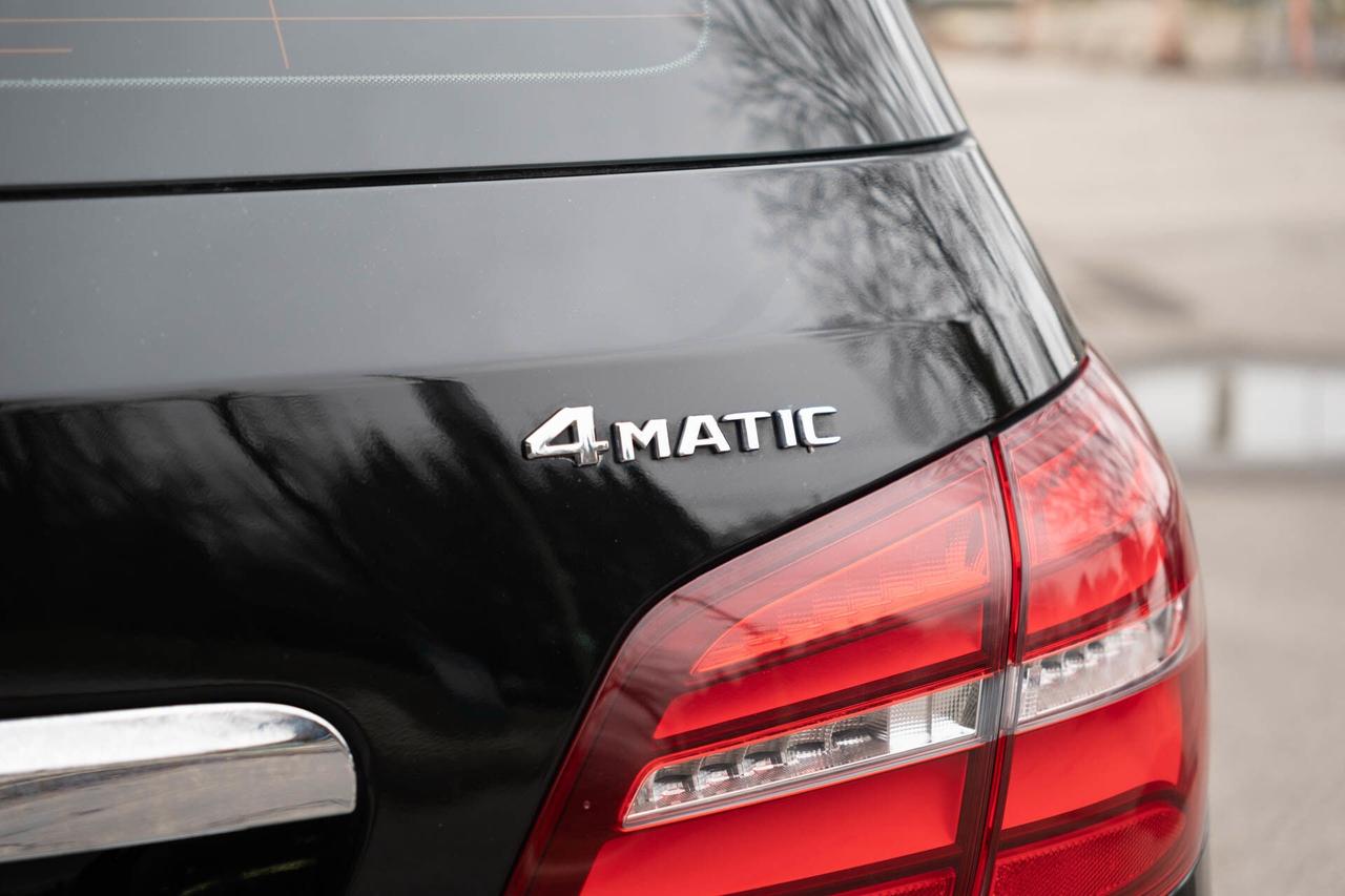 2018 Mercedes-Benz B-Class B250 4Matic Photo