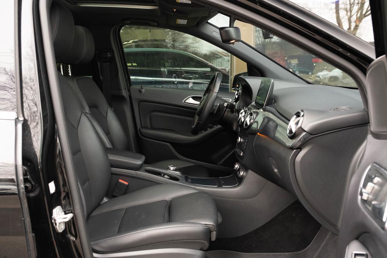 2018 Mercedes-Benz B-Class B250 4Matic Photo