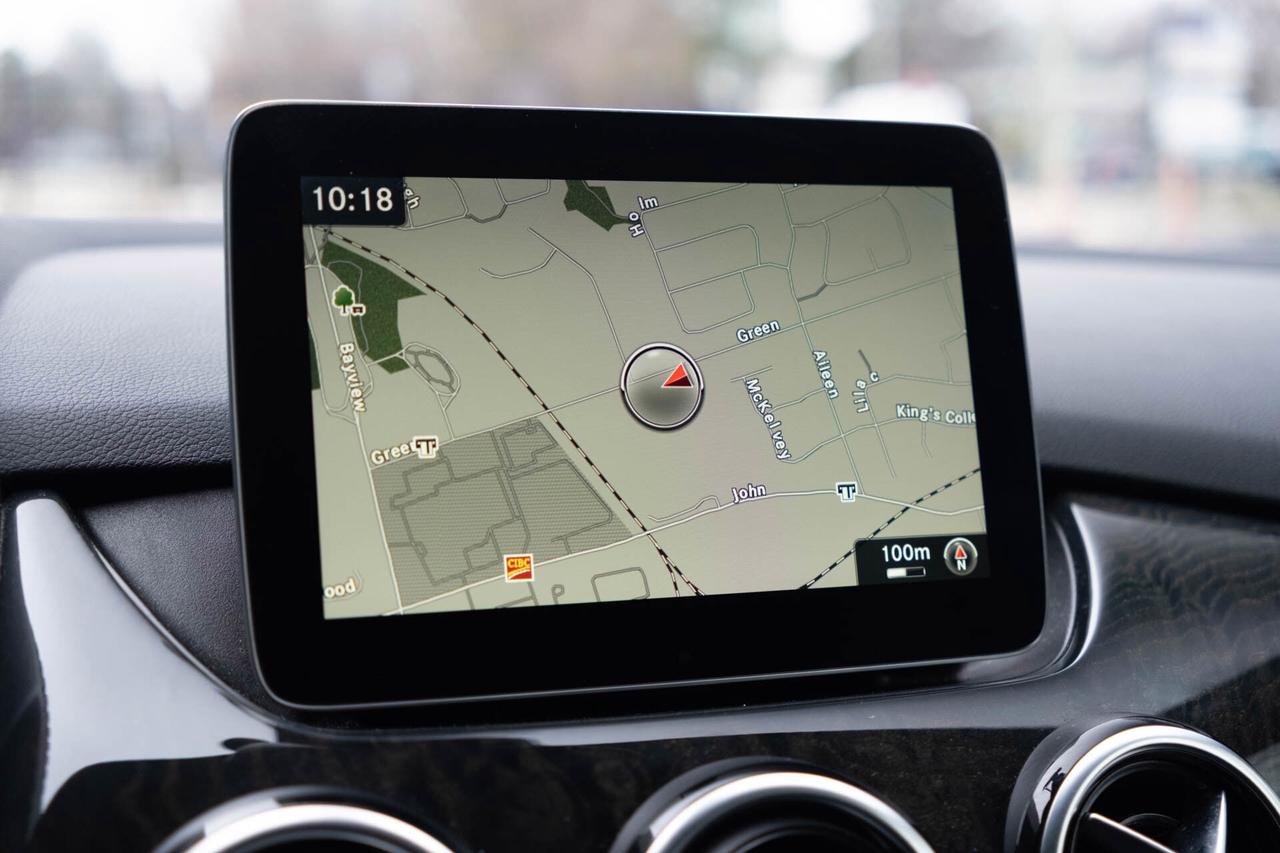 2018 Mercedes-Benz B-Class B250 4Matic Photo