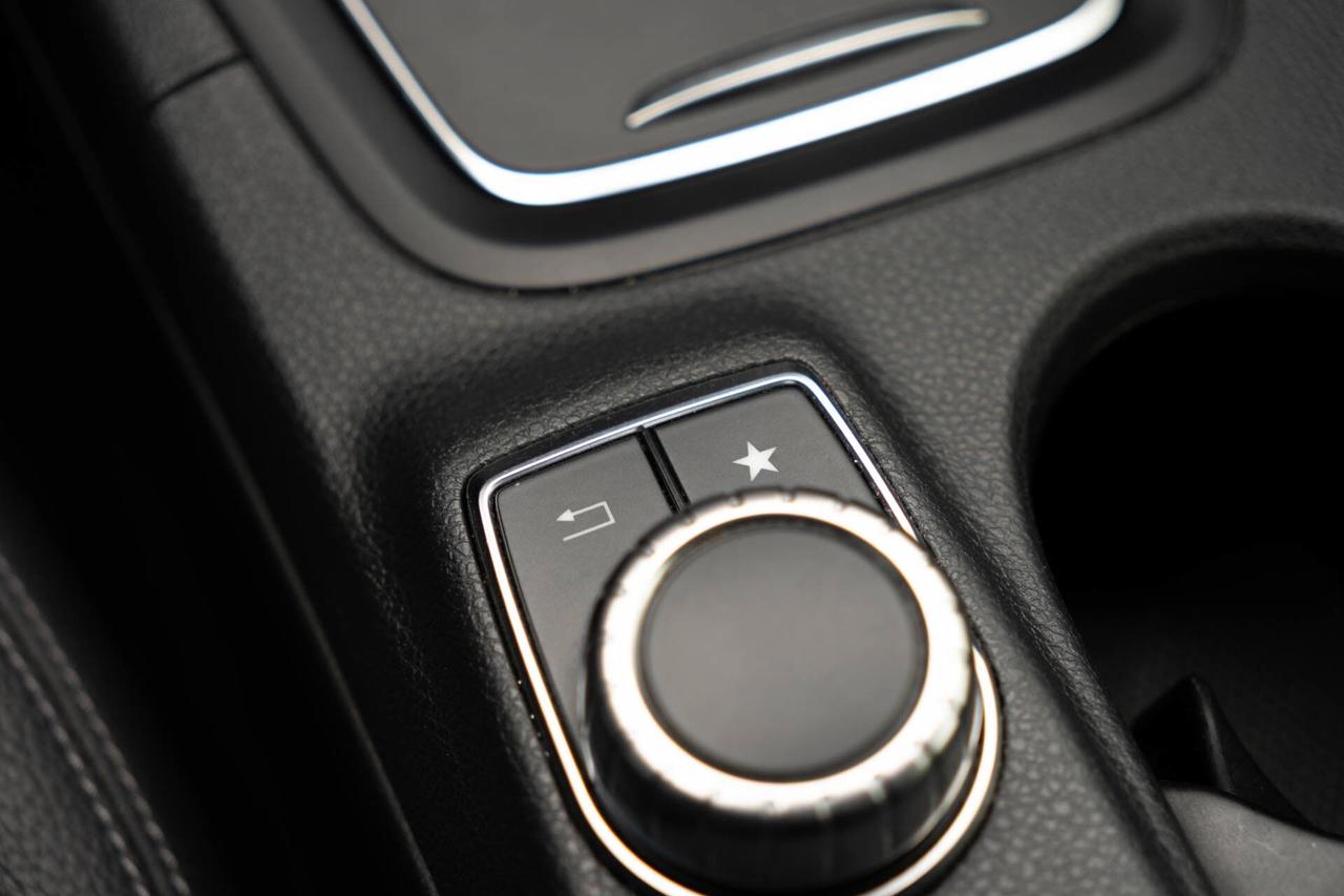 2018 Mercedes-Benz B-Class B250 4Matic Photo