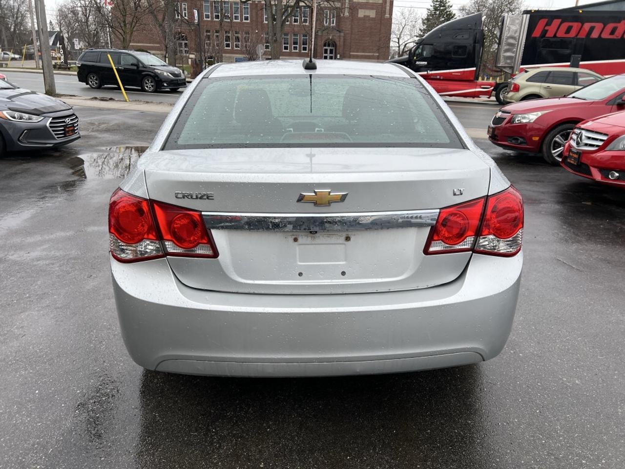 2016 Chevrolet Cruze 1LT Auto 4dr Sedan Automatic Photo4