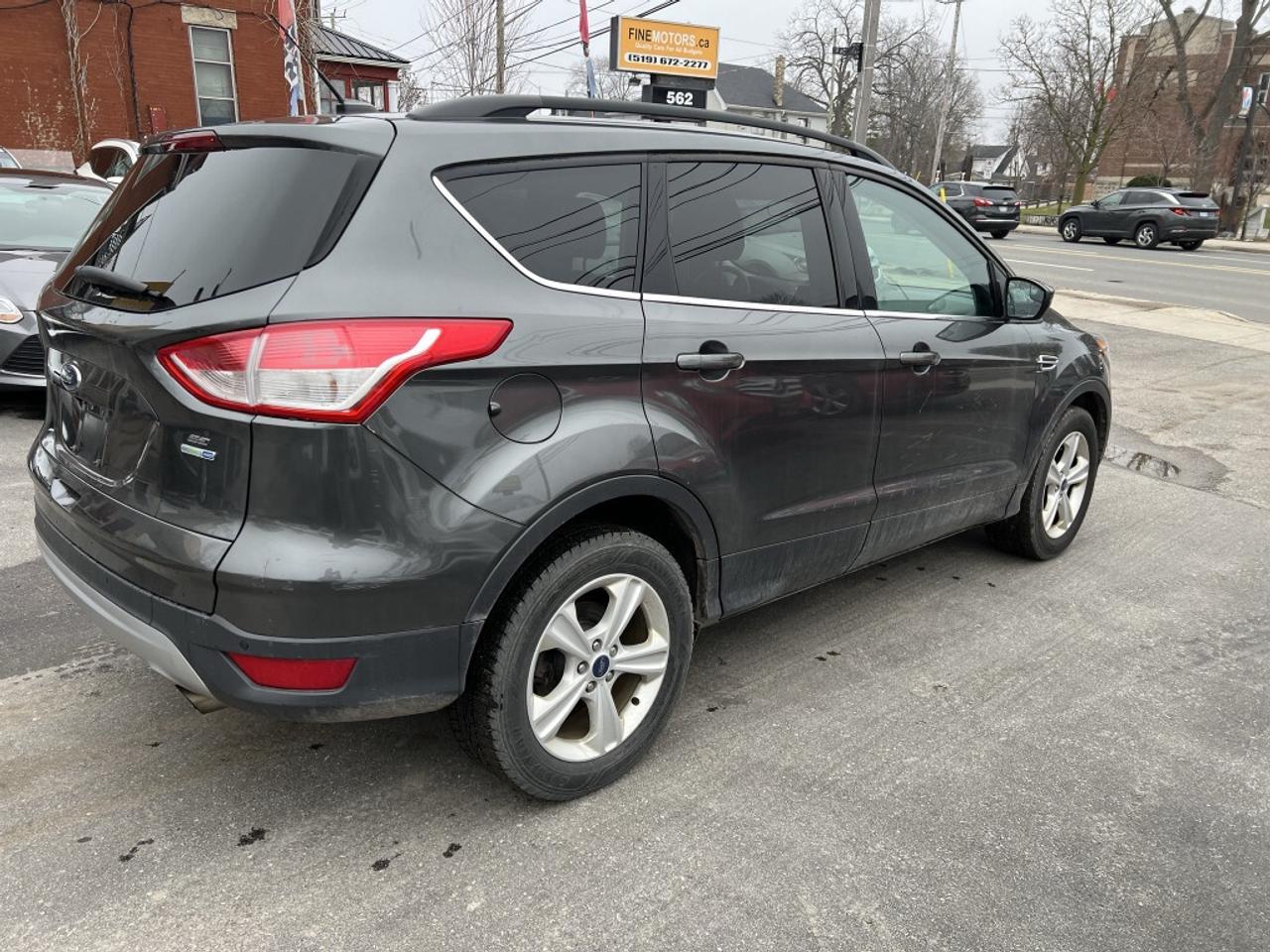 2016 Ford Escape SE 4dr 4x4 Automatic Photo