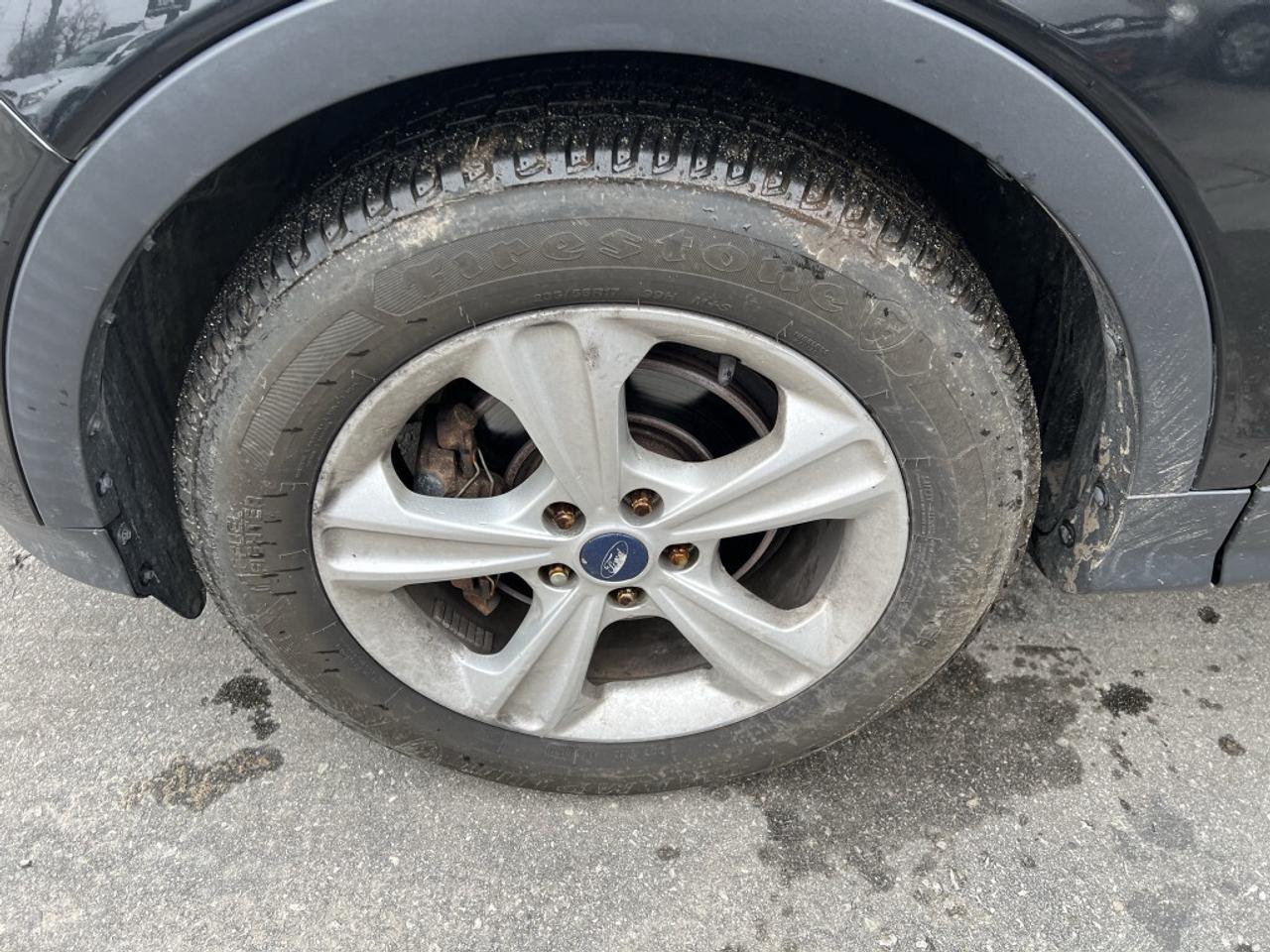 2014 Ford Escape SE 4dr Front-wheel Drive Automatic Photo