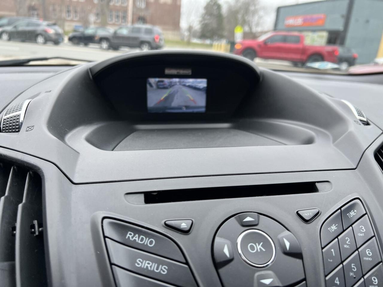 2014 Ford Escape SE 4dr Front-wheel Drive Automatic Photo