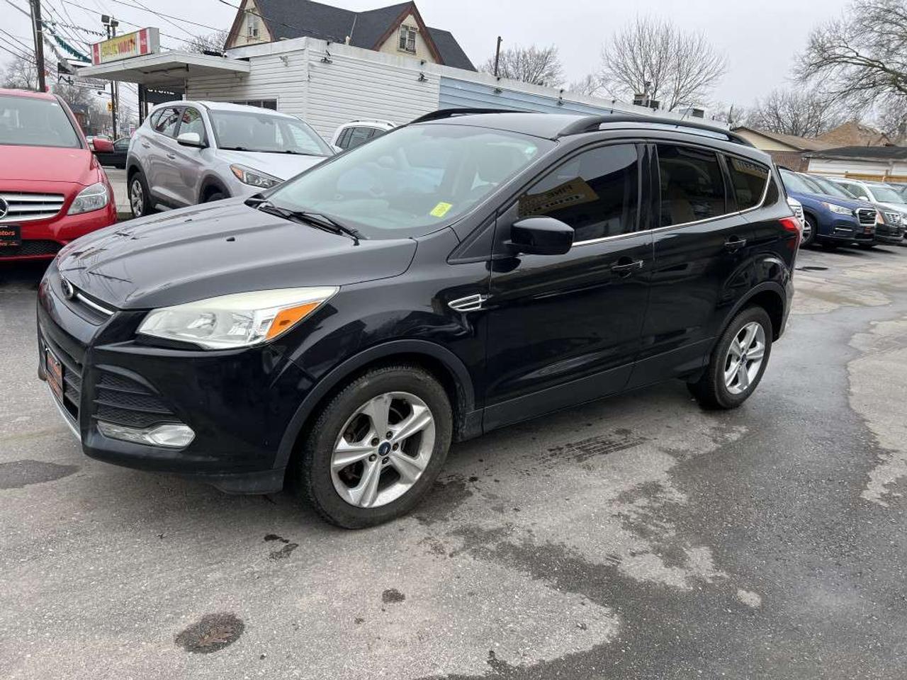 2014 Ford Escape SE 4dr Front-wheel Drive Automatic Photo
