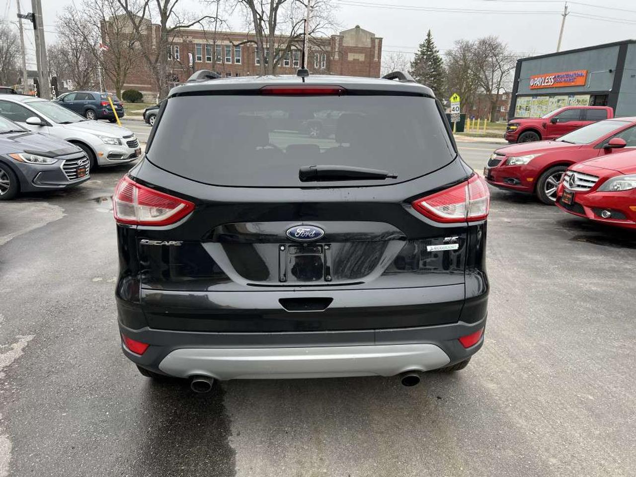 2014 Ford Escape SE 4dr Front-wheel Drive Automatic Photo