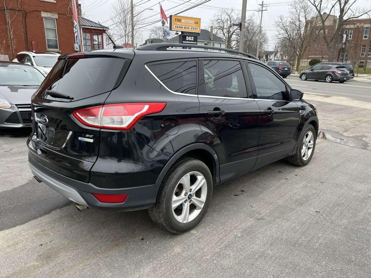 2014 Ford Escape SE 4dr Front-wheel Drive Automatic Photo