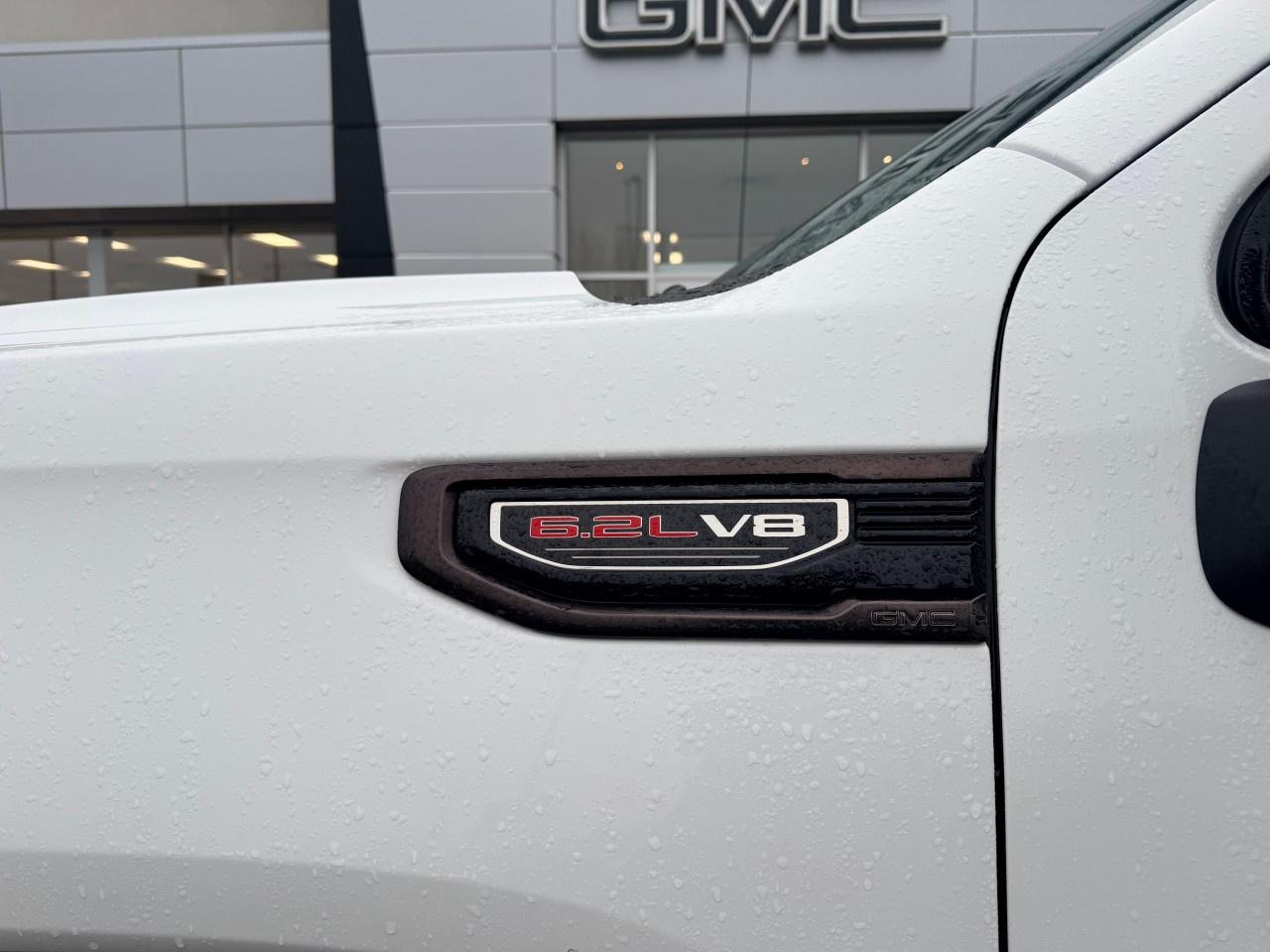 2023 GMC Sierra 1500 Crew Cab Short Box 4-Wheel Drive AT4X Photo