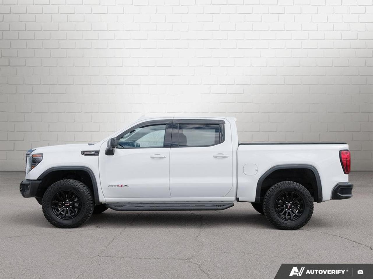2023 GMC Sierra 1500 Crew Cab Short Box 4-Wheel Drive AT4X Photo