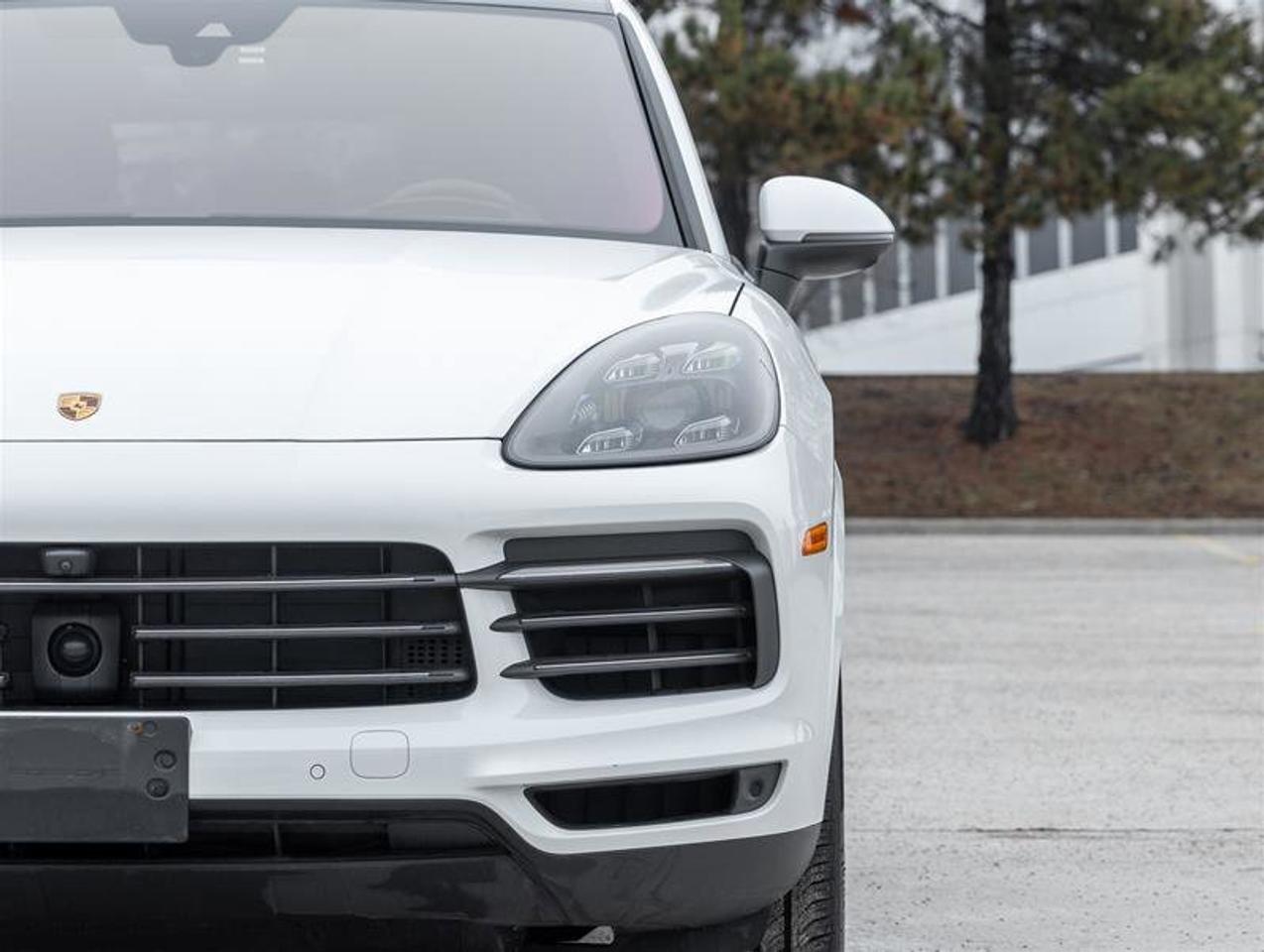 2022 Porsche Cayenne Platinum Edition Coupe AWD Existing Warranty Until Photo