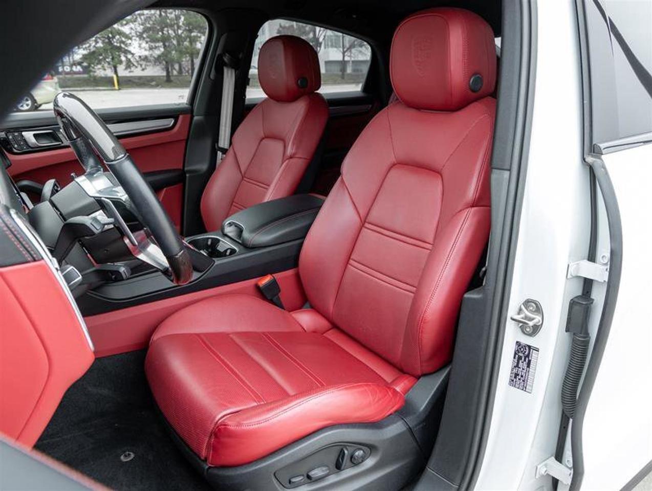 2022 Porsche Cayenne Platinum Edition Coupe AWD Existing Warranty Until Photo