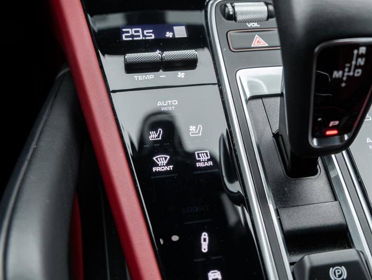 2022 Porsche Cayenne Platinum Edition Coupe AWD Existing Warranty Until Photo